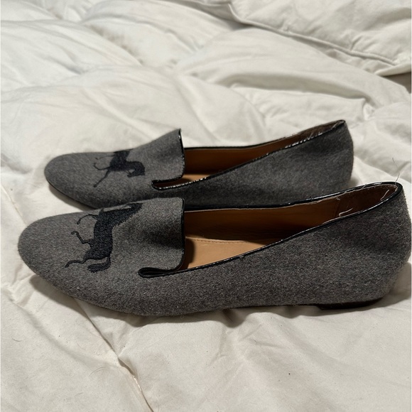 JCrew Women’s 8.5 flats with horse embroidery - Picture 2 of 5